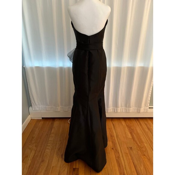 Lazaro Dress - Picture 3 of 5